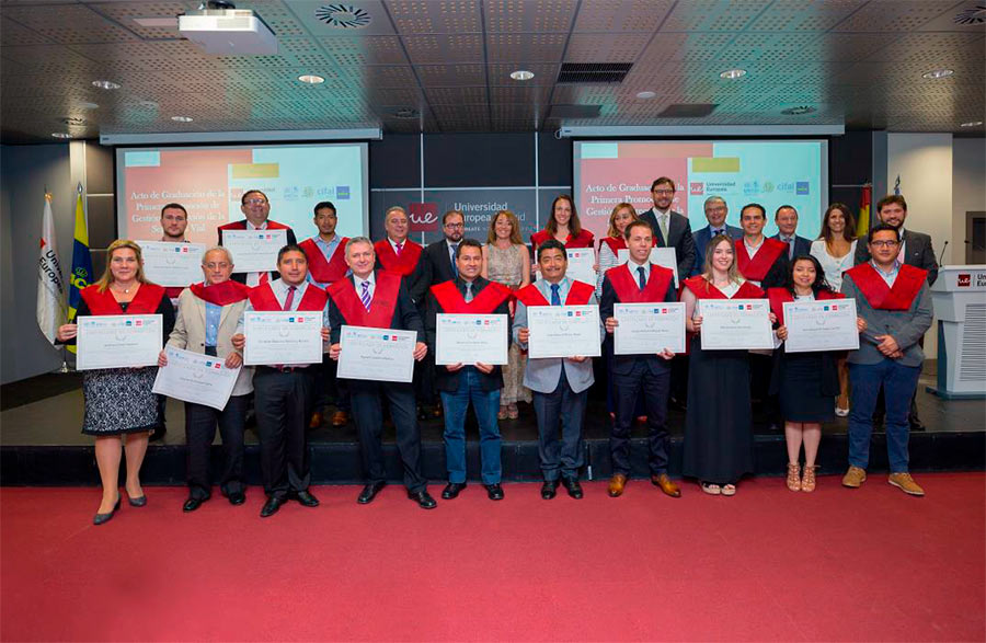 The first graduation class of UN and CIFAL Madrid-RACE road safety experts receive their diplomas